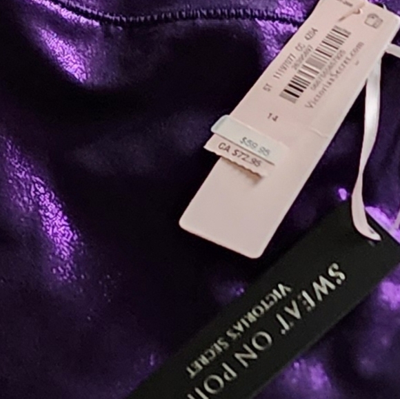 Victoria Secret Leggings shimmery purple NWT - Picture 3 of 3
